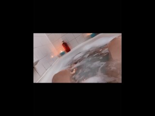 Bath Tub Teaser