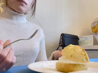 Affair trip to Ise with a mistress of a fellow Minato Ward