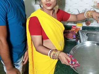 Owner Rough Fucking Maid Girl Who Cooking Food In Kitchen Porn In Hindi Voice