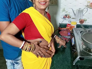 Owner Rough Fucking Maid Girl Who Cooking Food In Kitchen Porn In Hindi Voice