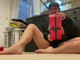 Unboxing my brand new toy!!!!! Sub to my onlyfans for more sweet content😘