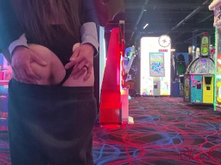 Wife Flashes Tits and Husband Plays with Her Pussy at the Arcade