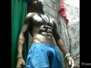 Pinoy jakol, Daks at macho