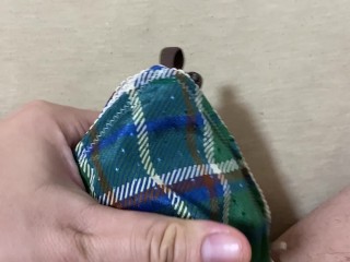 大学生の緑チェック柄ノンワイヤーブラジャーに大量ぶっかけ