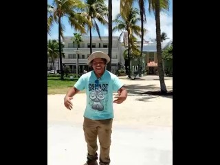 MCGOKU305 SAN HAVING SEX WITH 25 SEXY GIRLS ON MIAMI BEACH AT ONCE