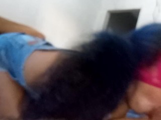 perpektong blowjob mula sa walang humpay na pagsuso ng asong babae na adik sa titi, Pinay blowjob🍆