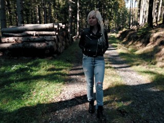 Risky Public blowjob in the forest in leather Jacket and Jeans. Polish Truu Couple