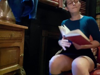 Dani Daniels is a Very Naughty Librarian