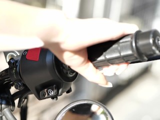 ムラタ　ボーイッシュバイク女子