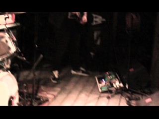 MUSCULAR METALCORE VOCALIST FUCKS AUDIENCES EARS RAW