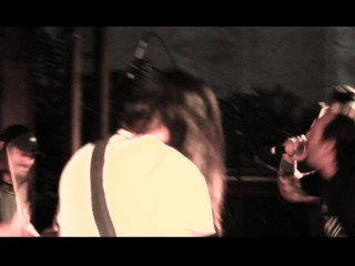 MUSCULAR METALCORE VOCALIST FUCKS AUDIENCES EARS RAW