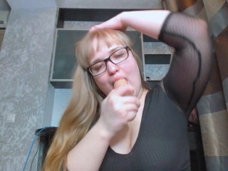 Hot Secretary In Stockings Deeply Sucks And Gives In Tight Pink Pussy