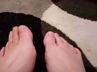 Feet feet