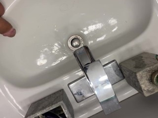 Home alone pissing in my step mom bathroom sink moaning pissgasm watch SQUIRT at END felt amazing