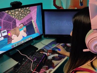 Descubrí que PRISCY está jugando ¿MINECRAFT?... -Priscy Games