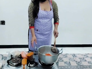 Pakistani Village Wife Has Anal Sex In Kitchen While She Is Cooking With Clear Hindi Audio