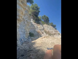 Conozco a una chica en la playa nudista de Alicante y acabo follandomela- FULL VIDEO IN MY OF