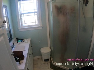 Sexy hotwife fucks herself in the shower and cums all over her showerhead | DADDYSCOWGIRL