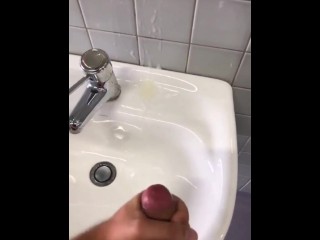 Sink cum