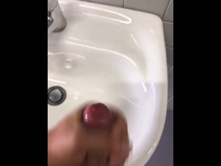 Sink cum