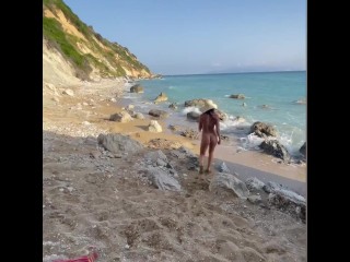 Amateur couple have sex on Greek beach