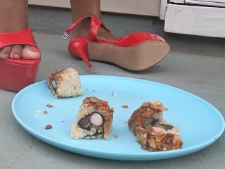 trampling, stomping, crushing, food porn, crush, crushing, heels, high heels, stomp, foot, feet, sol