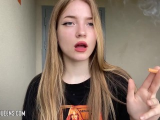 Smoking Fetish Girl 11