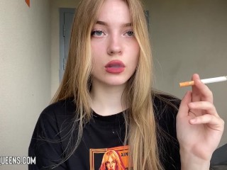 Smoking Fetish Girl 11