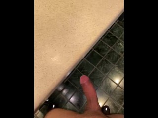 Les agrada la idea chicas que me ven. ¿Que me las coja en un spa de hotelito?😈🤭🍑🍒 Coméntame si t