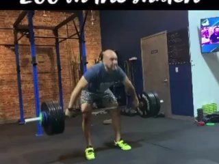 Snatch 200lbs weightlifting (dong recoil)