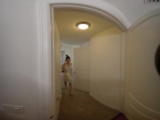 Squirting Stepmom Likes Playing with stepson's cock