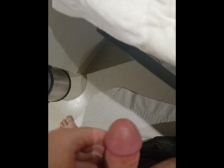 Jerking off in the hotel room bathroom while my folks are in the room 