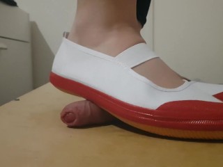 Cock Crush & Cum with UWABAKI Japanese Shoes