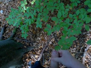 Guy pees in the forest and gets horny and jerks off until he squirts cum in slow motion