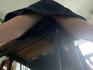 My favorite rubbing💕 on the corner of the desk schlick schlick❤️