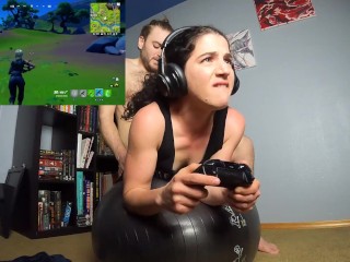 Roommate Fucks Petite Gamer Slut Vanessa Cliff While Playing Fortnite