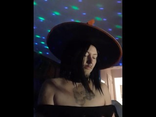 Lil witchy fae, end of spooktober '22