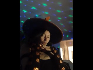 Lil witchy fae, end of spooktober '22