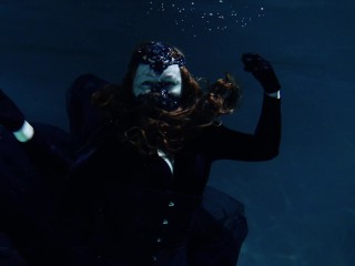 UNDERWATER shooting - full backstage