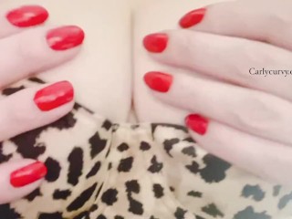 Blonde Carlycurvy shows you her lip ring and big boobs! 