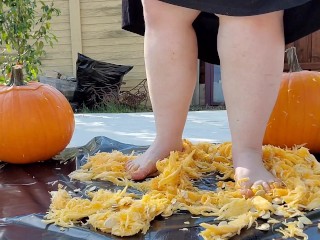 Squishy Fun in Pumpkin Guts!