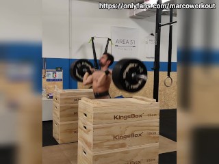 Low hang snatch, split jerk, back squat and abs