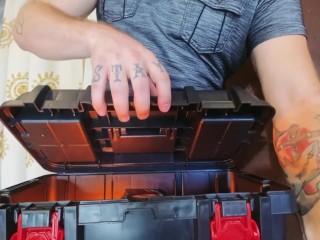 Sticky Situation ( Bimbo Step Sisters )