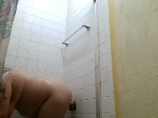 Shower With Sibyl Sophia