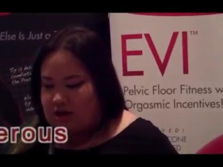 Anerous w- Jiggy Jaguar AVN Expo 2017 Las Vegas NV January 2017 (1)