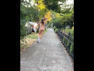 PUBLIC SIDEWALK STREAKING IN BROAD DAYLIGHT FULL NUDE