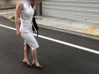 『個人撮影』巨乳熟女にピタッと白ワンピでノーブラ散歩＆お買い物♡ポッチが。 japanese/hentai/asian/milf/step mom/big tits/日本人/熟女/巨乳/素人/潮吹き