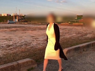 『個人撮影』巨乳熟女にピタッと白ワンピでノーブラ散歩＆お買い物♡ポッチが。 japanese/hentai/asian/milf/step mom/big tits/日本人/熟女/巨乳/素人/潮吹き