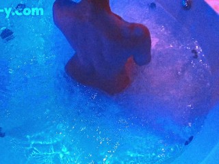 Dutch milf with big ass shakes it in slow motion in nederland hotel