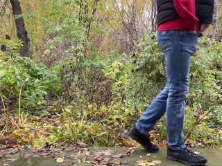 Horny wife and husband pissing together outdoors